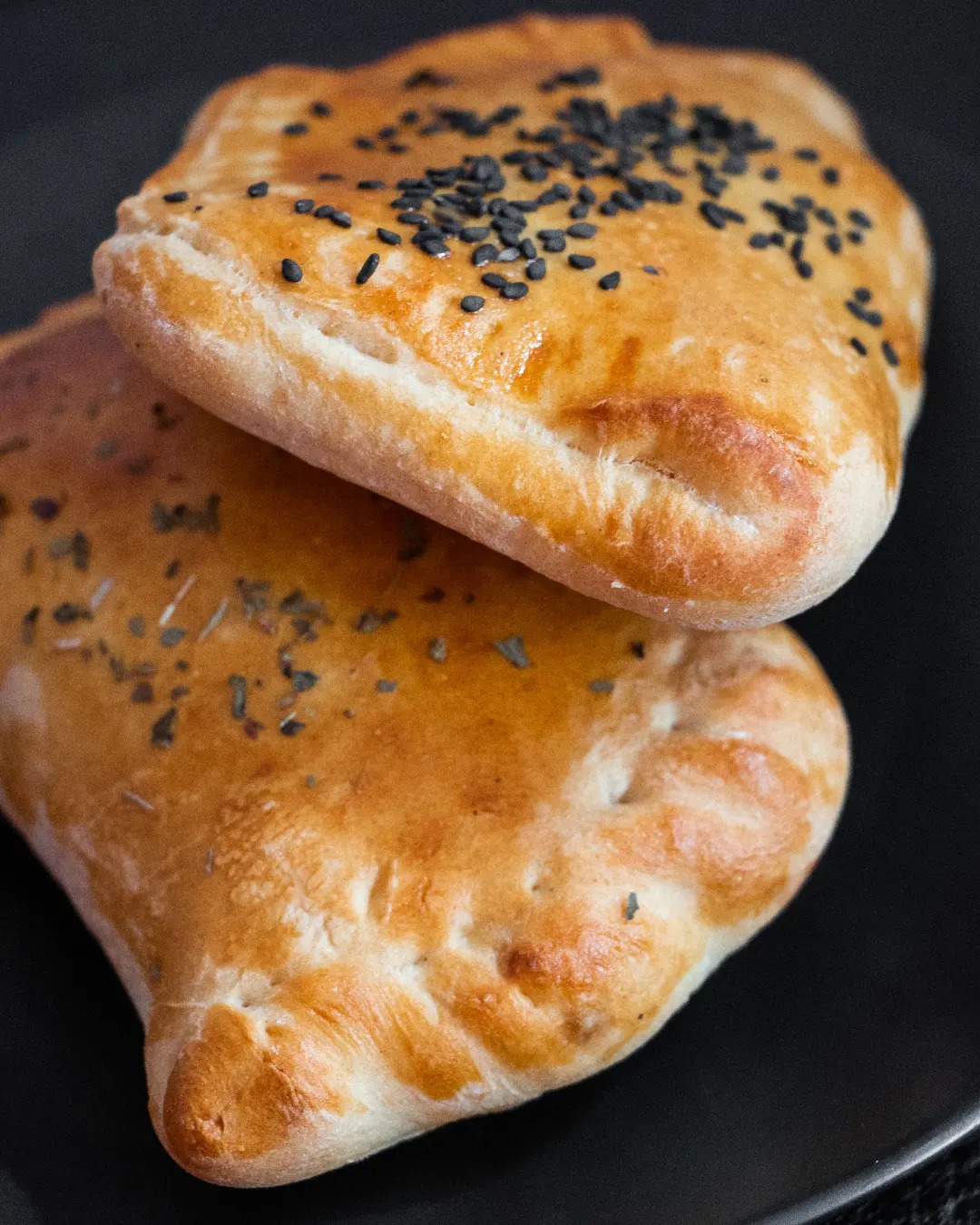 Empanada de semilla negra